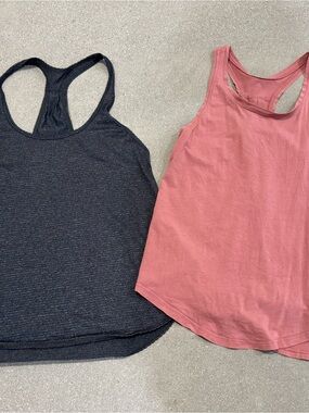 lululemon athletica Racerback Tank Duo - Brier Rose and Charcoal Size 2